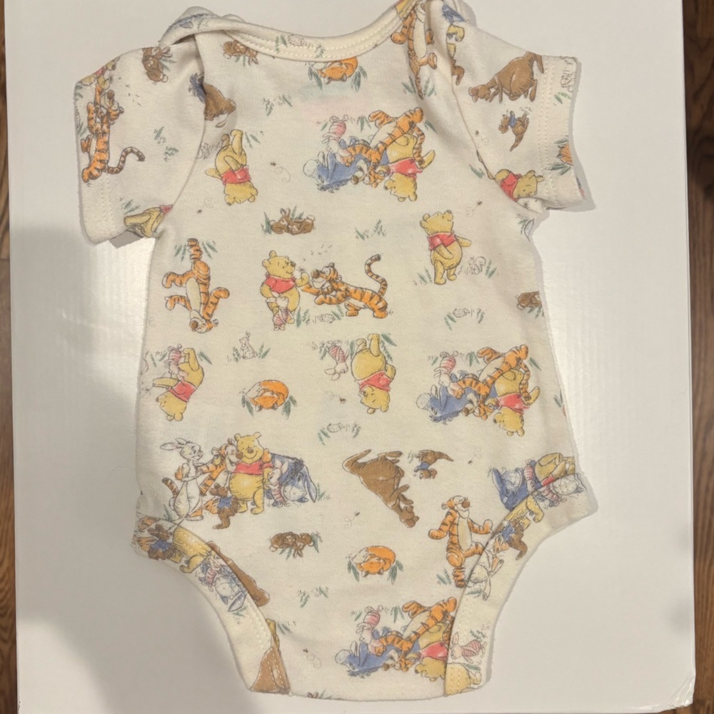Disney Baby Winnie the Pooh Onesie Bundle - Picture 9 of 13